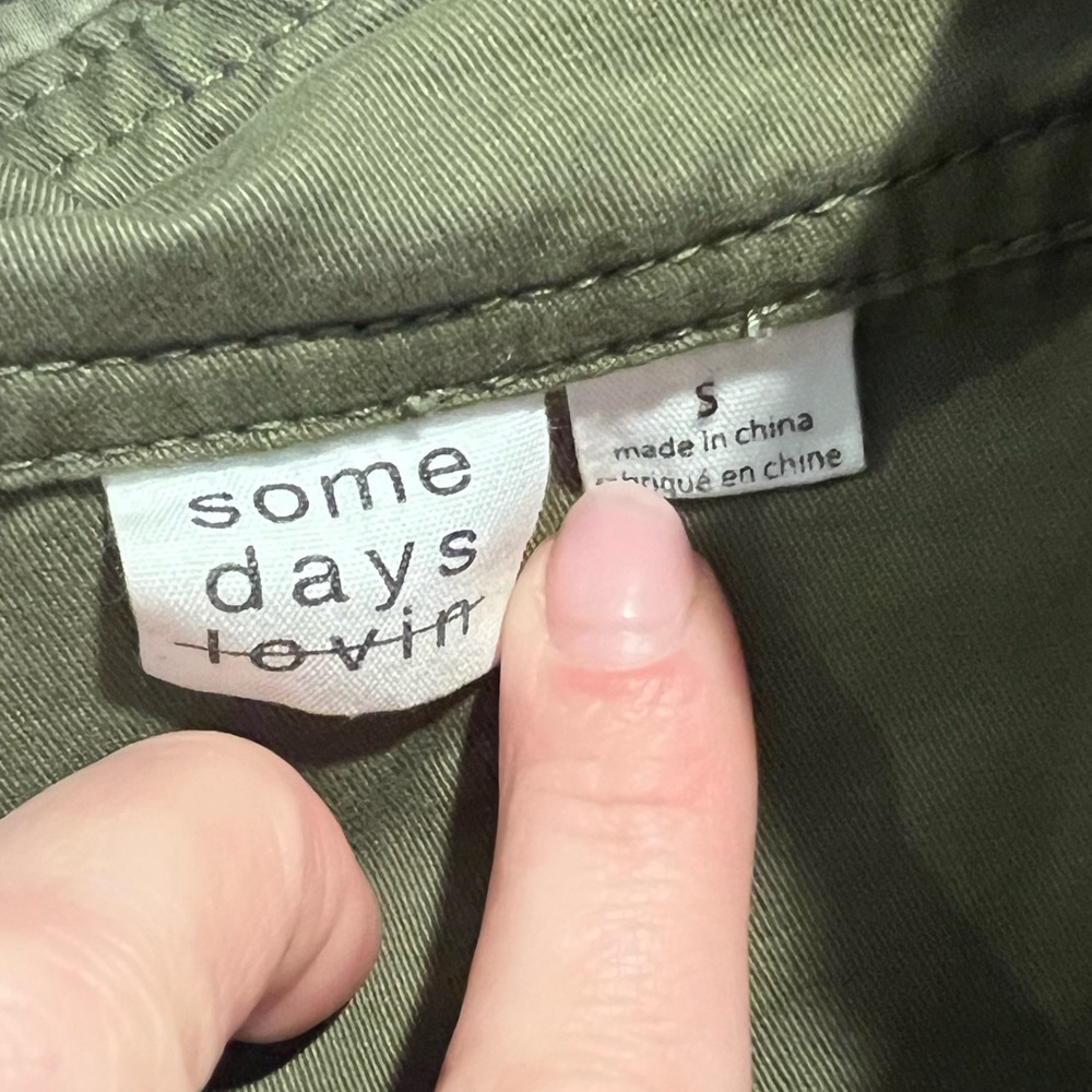 Spring jacket - Picture 3 of 3